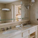 Hotel Splendide Royal - Relais&châteaux 5*