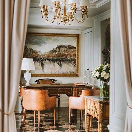 Splendide Royal - Relais & Chateaux Szálloda 5*